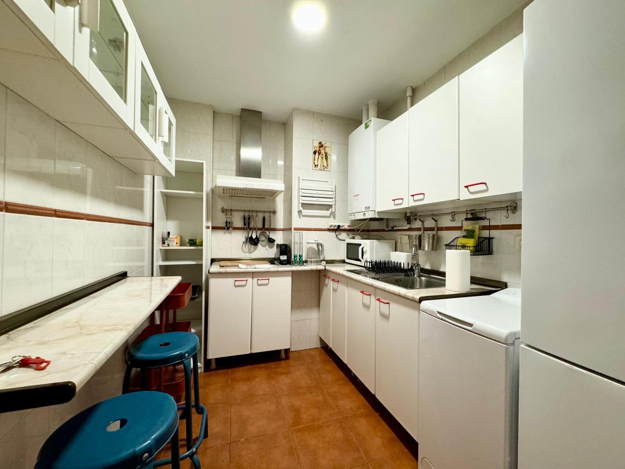 Bright Center 2bd